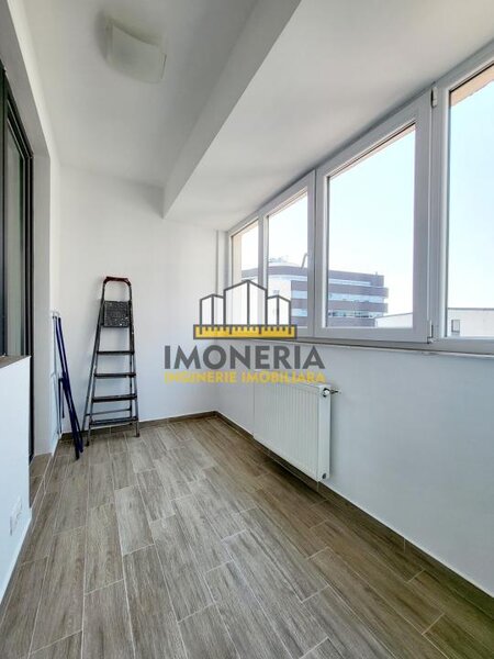 Doua camere decomandat, centrala, parcare subterana, 0% comision, bloc 2019.